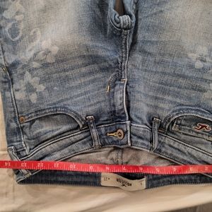 Hollister flower capri jean